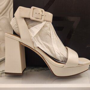 Naturalizer 27 Edit Leather Jaselle Satin Pearl Platform Sandals. NIB. Size 10.5